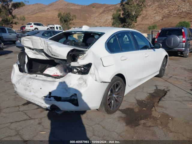 Photo 3 VIN: 3MW5R1J05N8C53583 - BMW 330I 