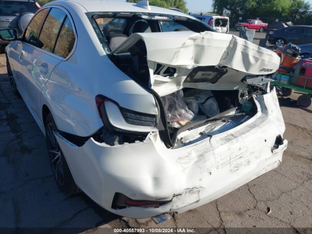 Photo 5 VIN: 3MW5R1J05N8C53583 - BMW 330I 