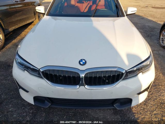 Photo 5 VIN: 3MW5R1J05N8C76460 - BMW 330I 