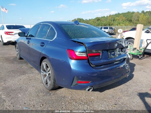 Photo 2 VIN: 3MW5R1J06M8B80285 - BMW 330I 