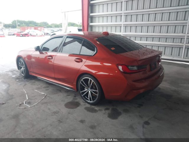 Photo 2 VIN: 3MW5R1J06M8B82375 - BMW 330I 