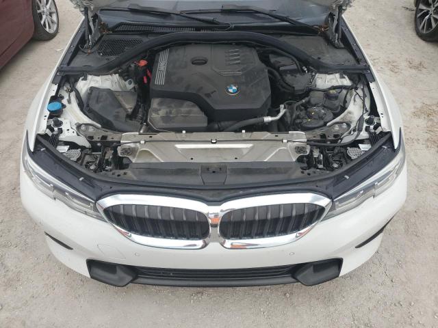 Photo 10 VIN: 3MW5R1J06M8B91321 - BMW 330I 