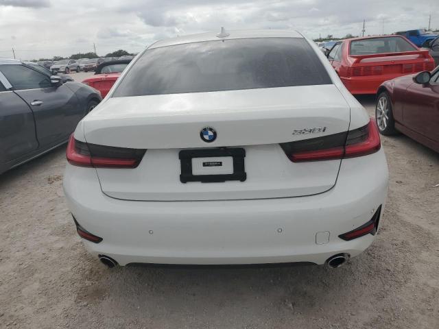 Photo 5 VIN: 3MW5R1J06M8B91321 - BMW 330I 