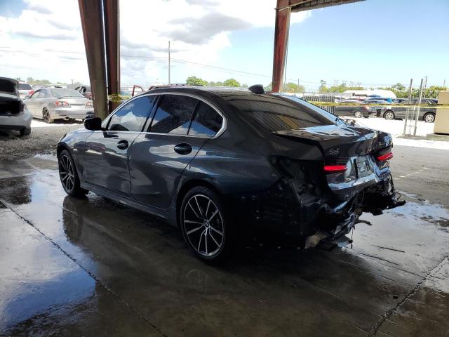 Photo 1 VIN: 3MW5R1J06M8B99371 - BMW 330I 