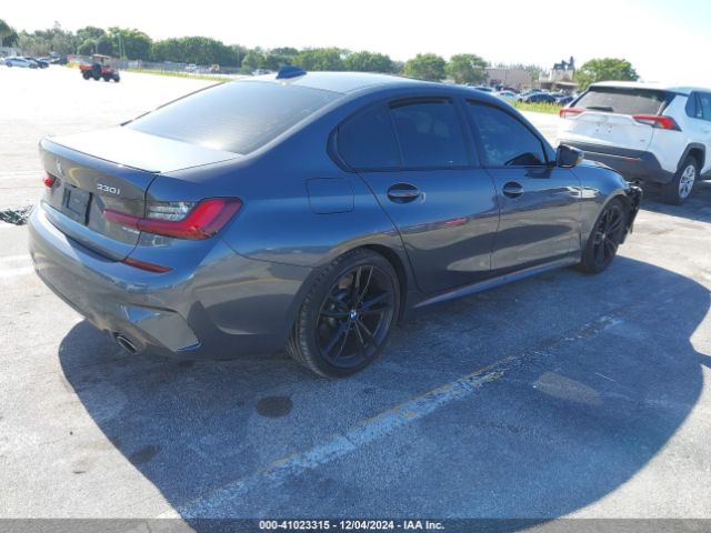 Photo 3 VIN: 3MW5R1J06N8C44679 - BMW 330I 