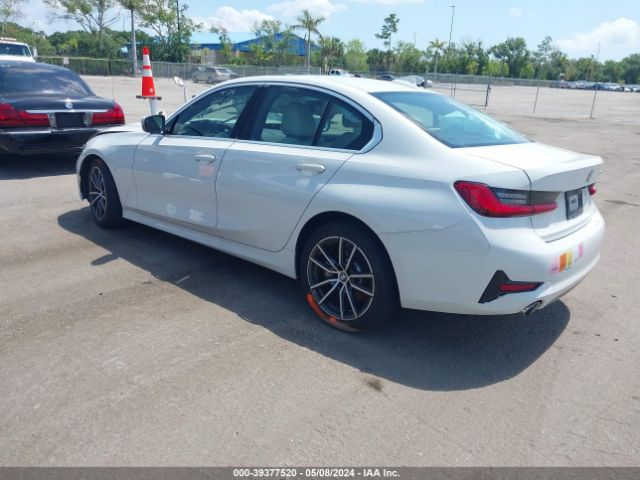 Photo 2 VIN: 3MW5R1J07L8B09594 - BMW 330I 