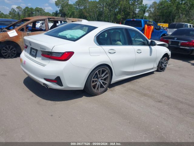 Photo 3 VIN: 3MW5R1J07L8B09594 - BMW 330I 