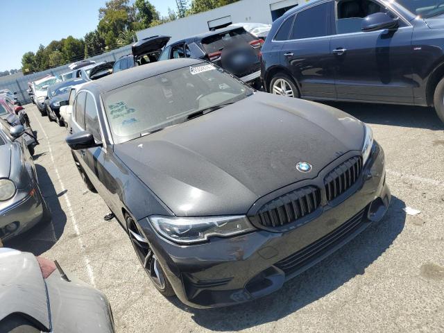 Photo 3 VIN: 3MW5R1J07L8B11040 - BMW 330I 