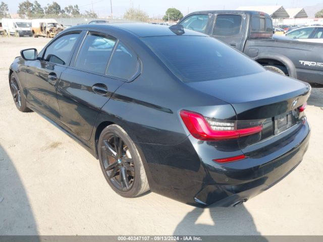 Photo 2 VIN: 3MW5R1J07L8B13340 - BMW 330I 