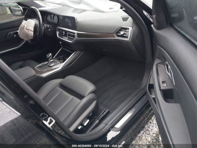 Photo 4 VIN: 3MW5R1J07L8B14990 - BMW 330I 