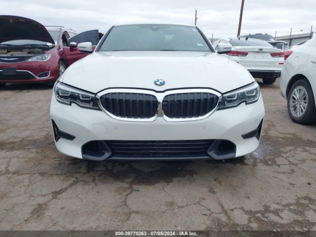 Photo 5 VIN: 3MW5R1J07L8B28825 - BMW 330I 