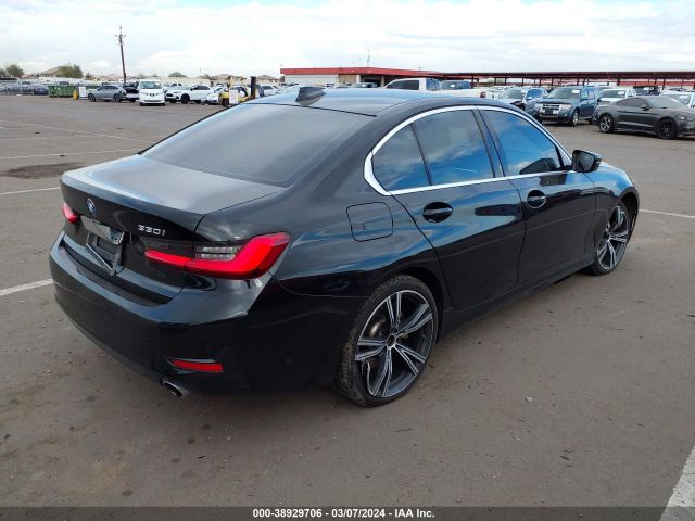 Photo 3 VIN: 3MW5R1J07L8B45057 - BMW 330I 