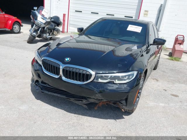 Photo 5 VIN: 3MW5R1J07M8B49983 - BMW 330I 