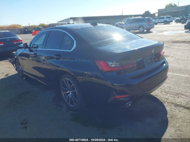 Photo 2 VIN: 3MW5R1J07M8B89769 - BMW 330I 