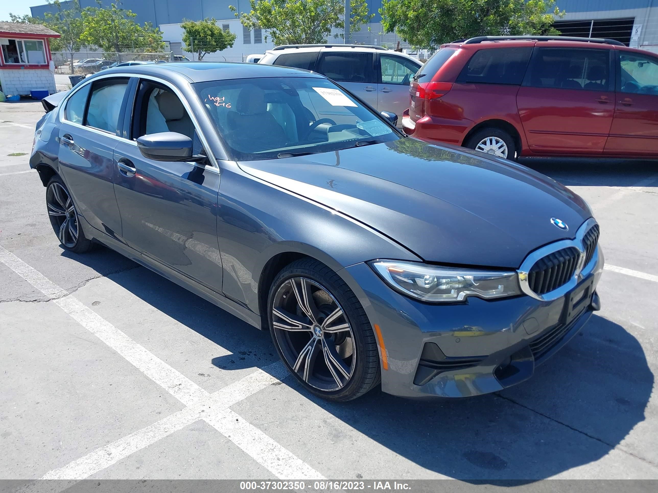 Photo 0 VIN: 3MW5R1J07M8C11804 - BMW 330I 