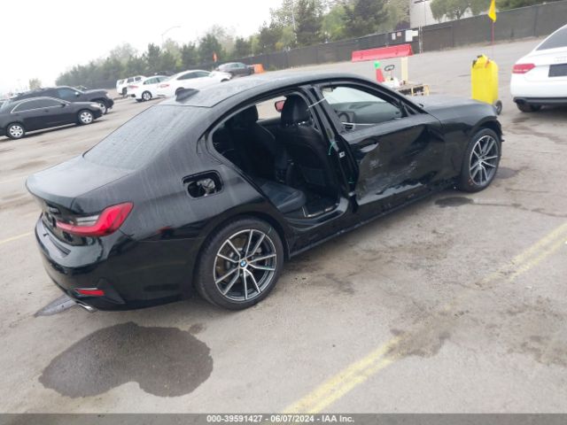 Photo 3 VIN: 3MW5R1J07N8C47946 - BMW 330I 