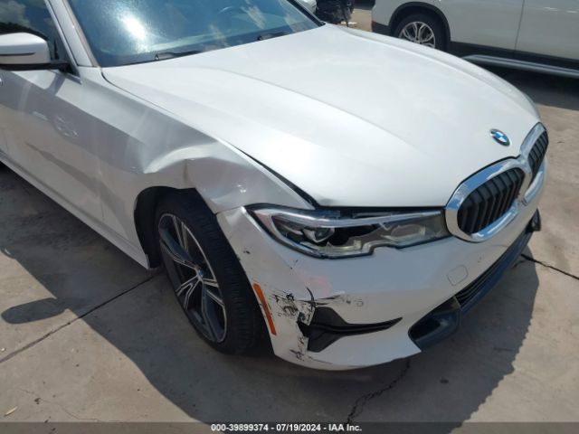 Photo 5 VIN: 3MW5R1J07N8C51964 - BMW 330I 