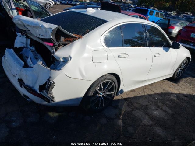 Photo 3 VIN: 3MW5R1J08L8B08826 - BMW 330I 