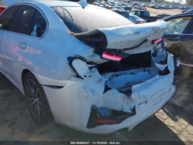 Photo 5 VIN: 3MW5R1J08L8B08826 - BMW 330I 