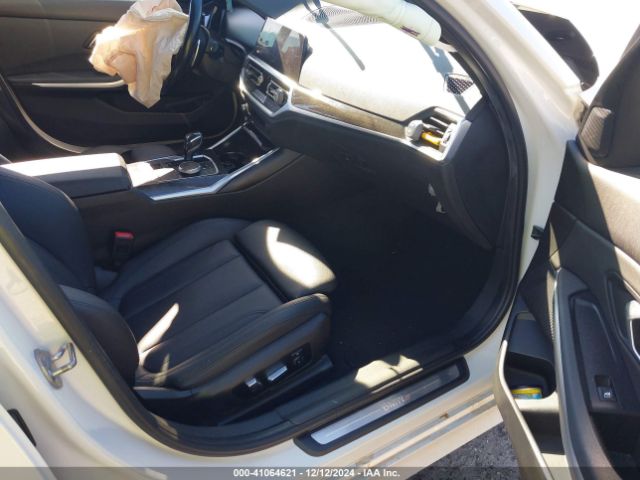 Photo 4 VIN: 3MW5R1J08L8B21902 - BMW 330I 