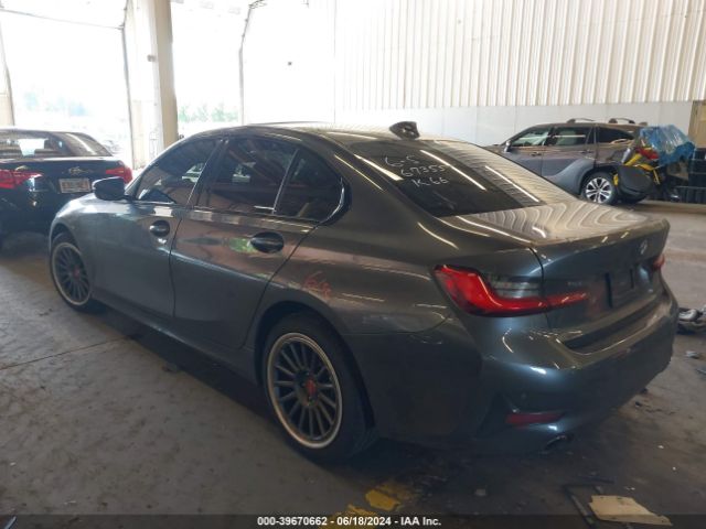 Photo 2 VIN: 3MW5R1J08L8B23858 - BMW 330I 