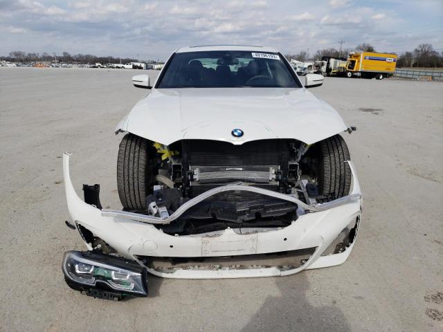 Photo 4 VIN: 3MW5R1J08M8B60040 - BMW 330I 