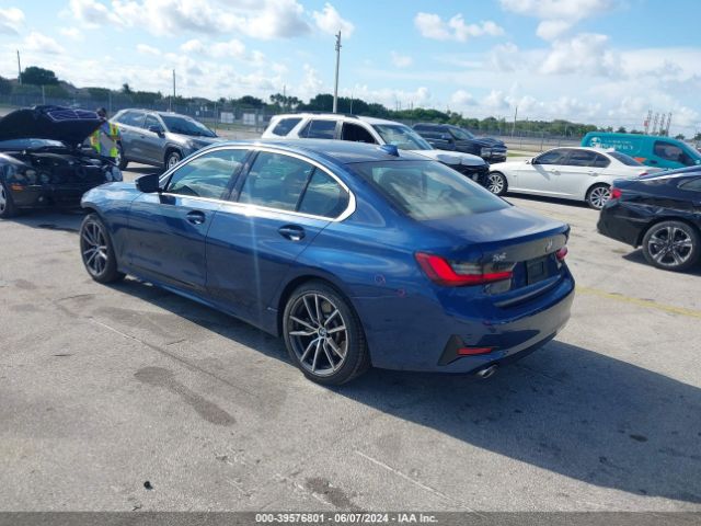 Photo 2 VIN: 3MW5R1J08N8C26720 - BMW 330I 