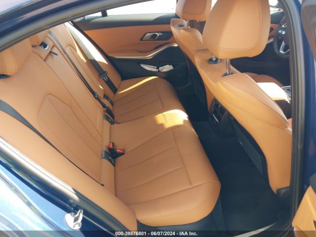 Photo 7 VIN: 3MW5R1J08N8C26720 - BMW 330I 