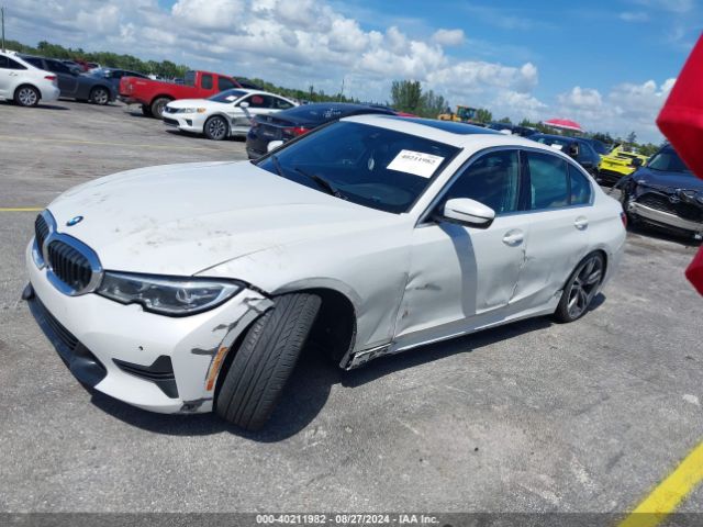 Photo 1 VIN: 3MW5R1J08N8C71690 - BMW 330I 