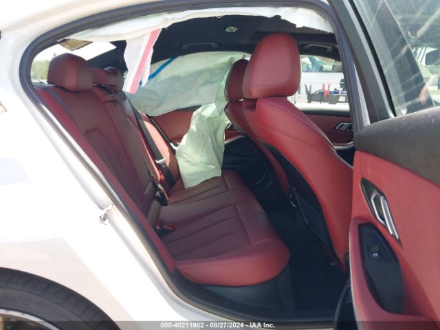 Photo 7 VIN: 3MW5R1J08N8C71690 - BMW 330I 