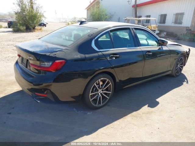 Photo 3 VIN: 3MW5R1J09L8B11749 - BMW 330I 