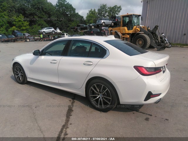 Photo 2 VIN: 3MW5R1J09L8B12321 - BMW 330I 