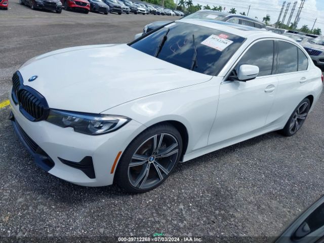 Photo 1 VIN: 3MW5R1J09L8B31144 - BMW 330I 