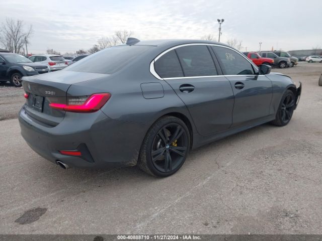 Photo 3 VIN: 3MW5R1J09L8B37994 - BMW 330I 