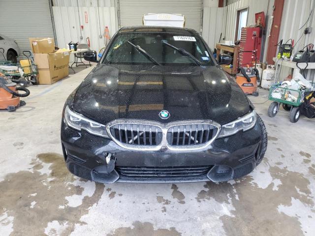 Photo 4 VIN: 3MW5R1J09M8B90423 - BMW 330I 