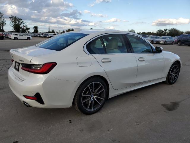 Photo 2 VIN: 3MW5R1J09M8C07639 - BMW 330I 