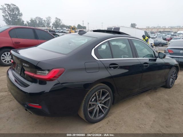 Photo 3 VIN: 3MW5R1J09N8C31666 - BMW 330I 