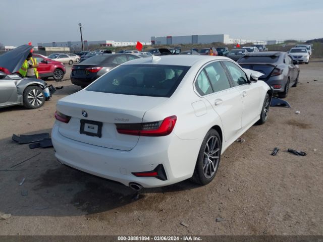 Photo 3 VIN: 3MW5R1J09N8C49214 - BMW 330I 