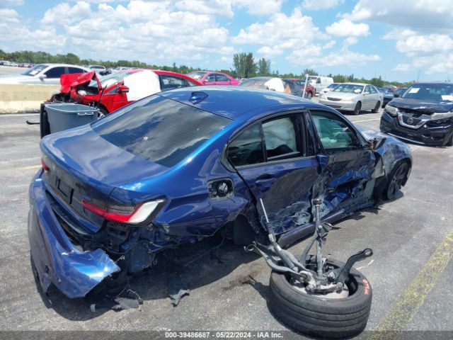 Photo 3 VIN: 3MW5R1J0XL8B14501 - BMW 330I 