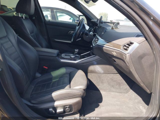 Photo 4 VIN: 3MW5R1J0XL8B15597 - BMW 330I 