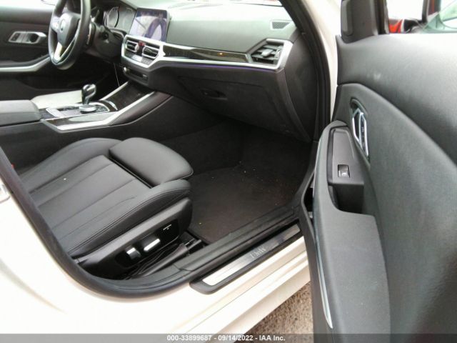 Photo 4 VIN: 3MW5R1J0XM8B68317 - BMW 3 SERIES 