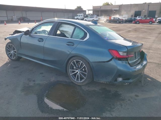 Photo 2 VIN: 3MW5R1J0XM8B71511 - BMW 330I 