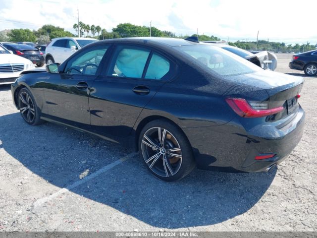 Photo 2 VIN: 3MW5R1J0XN8C27674 - BMW 330I 