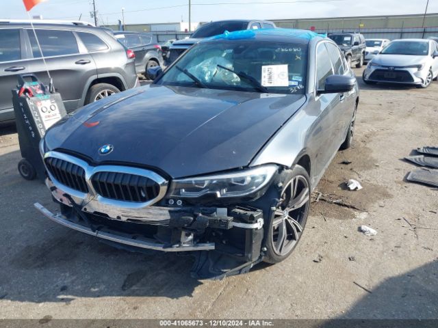 Photo 1 VIN: 3MW5R1J0XN8C33278 - BMW 330I 