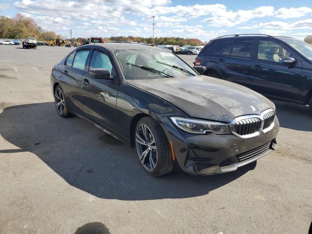 Photo 3 VIN: 3MW5R1J51K8A03832 - BMW 330I 