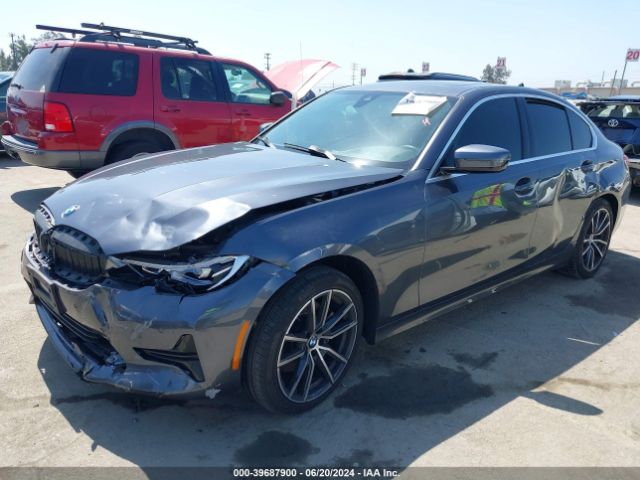 Photo 1 VIN: 3MW5R1J53K8B03656 - BMW 330I 