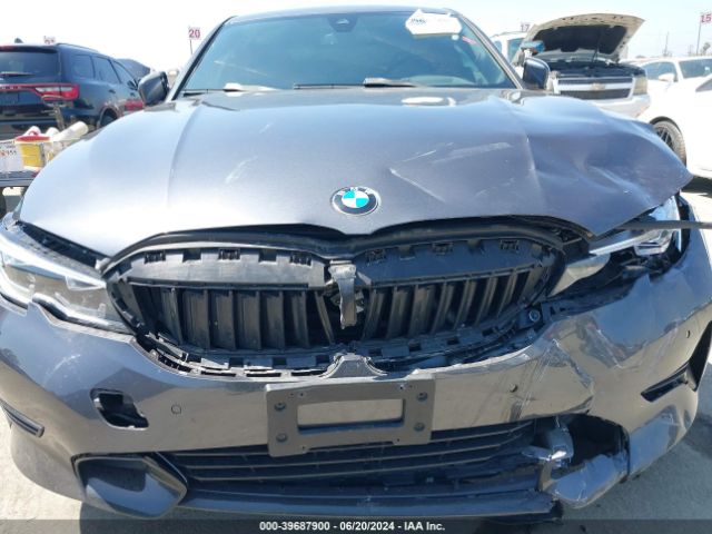 Photo 5 VIN: 3MW5R1J53K8B03656 - BMW 330I 