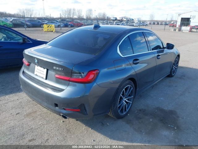 Photo 3 VIN: 3MW5R1J55K8A04272 - BMW 330I 