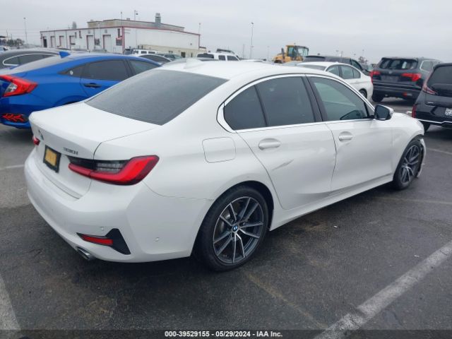 Photo 3 VIN: 3MW5R1J55K8A04482 - BMW 330I 