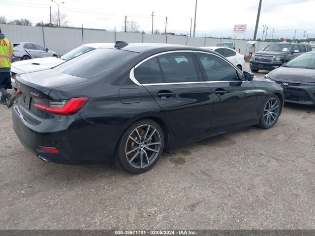 Photo 3 VIN: 3MW5R1J55K8B03433 - BMW 330I 